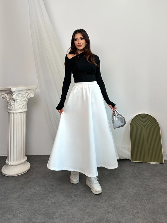 Beyaz Beli Lastikli Scuba Kumaş Kloş Etek