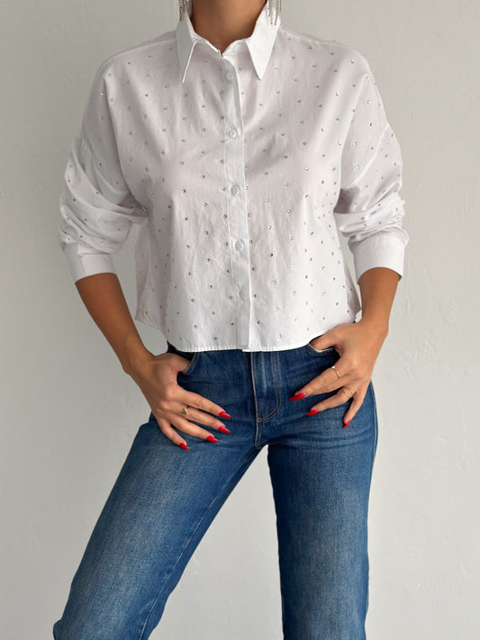 Taş Detaylı Beyaz Kısa Gömlek