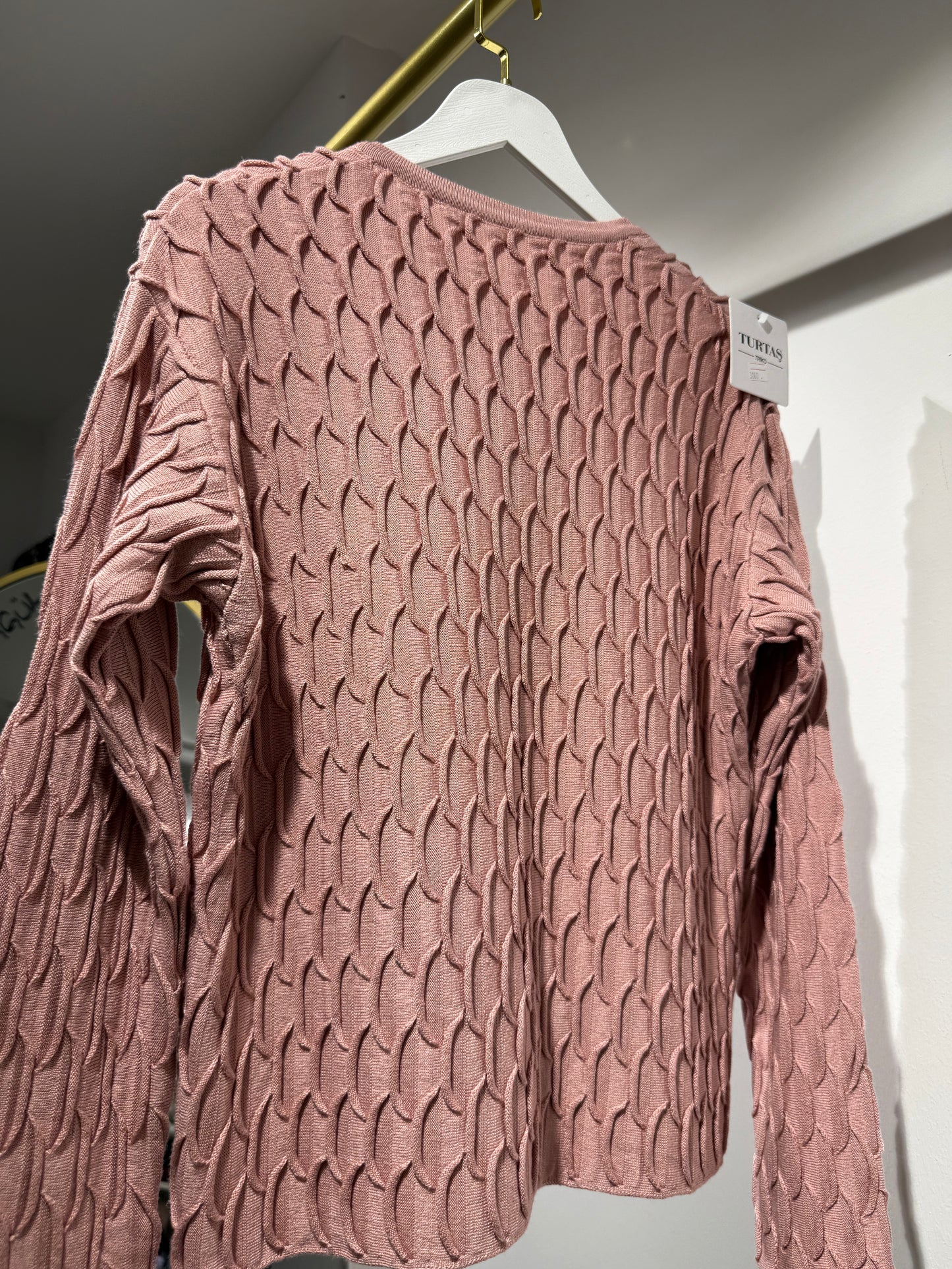 Pembe Dokulu Triko Hırka