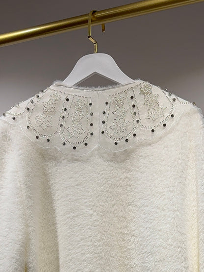 Bella Tüy ve Taş Detaylı Angora Ceket