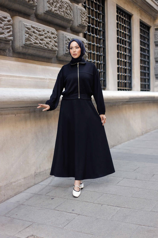 Etekli Fermuarlı Yumuşak Dokulu Takım - Siyah